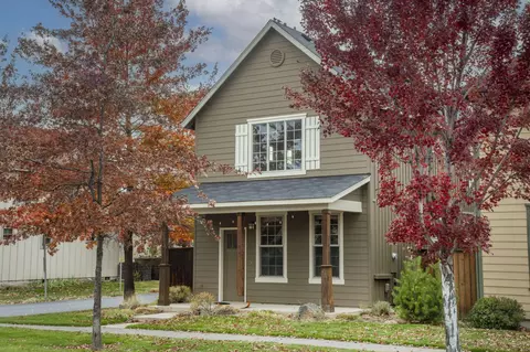 63131 NE De Haviland St, Bend, OR 97701