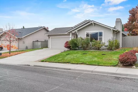 Exterior - Undisclosed, Phoenix, OR 97535 photo 2 of 5