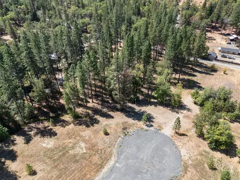 257 Deruyte Way, Rogue River, OR 97537