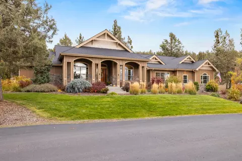 1161 Paper Birch Way, Klamath Falls, OR 97601