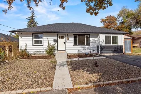 1855 Portland St, Klamath Falls, OR 97601
