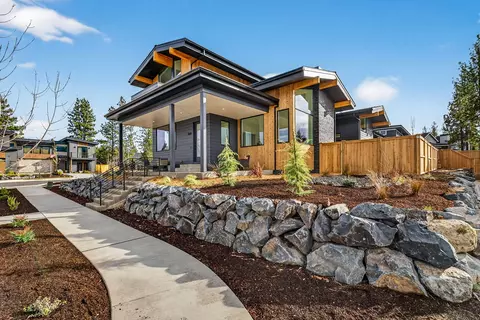 3369 NW Zayden Ct, Bend, OR 97703