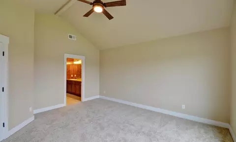Bedroom - 179 Skyhawk Dr, Eagle Point, OR 97524 photo 1 of 3