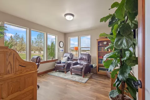21115 Young Ave, Bend, OR 97703 photo 30