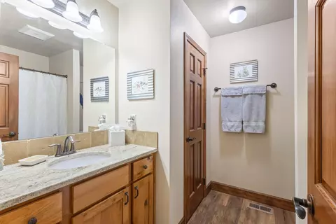 21115 Young Ave, Bend, OR 97703 photo 27