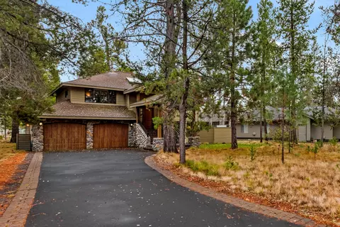 18003 Hickory Ln, Sunriver, OR 97707