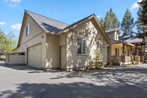 Exterior - 55815 Lost Rider Loop, Bend, OR 97707 photo 2 of 6