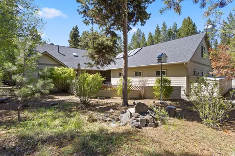 Exterior - 55815 Lost Rider Loop, Bend, OR 97707 photo 6 of 6