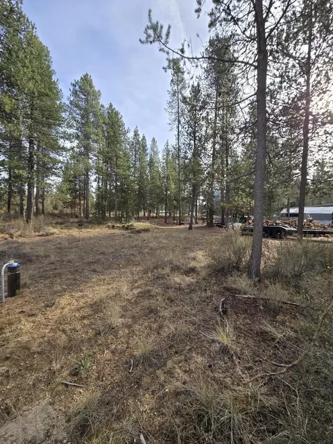 Hackett Drive, La Pine, OR 97739 photo 7