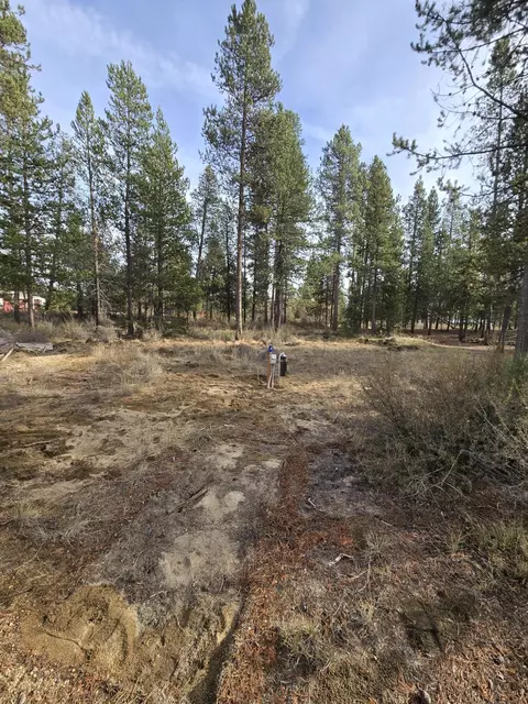 Hackett Drive, La Pine, OR 97739 photo 6