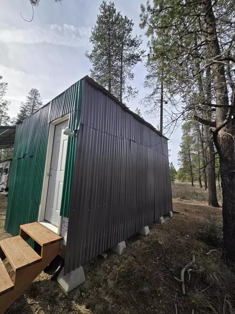 Hackett Drive, La Pine, OR 97739 photo 35