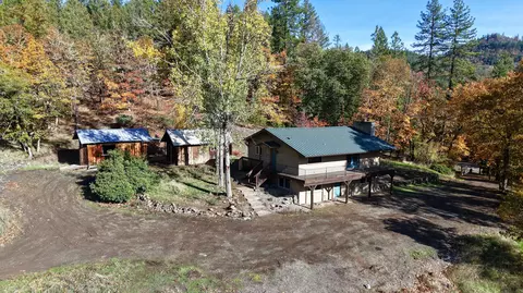 5015 Highway 227, Trail, OR 97541