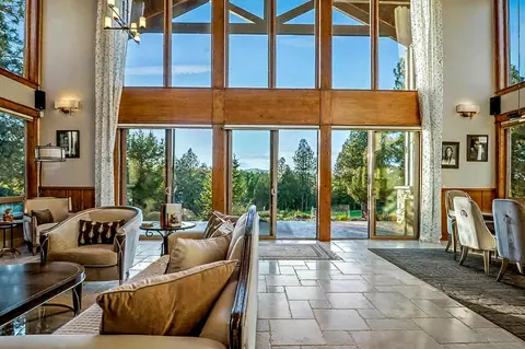 3493 NW Conrad Dr, Bend, OR 97703