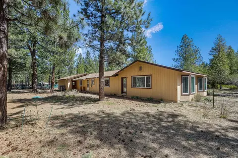 Exterior - 50874 Doe Loop, La Pine, OR 97739 photo 11 of 11