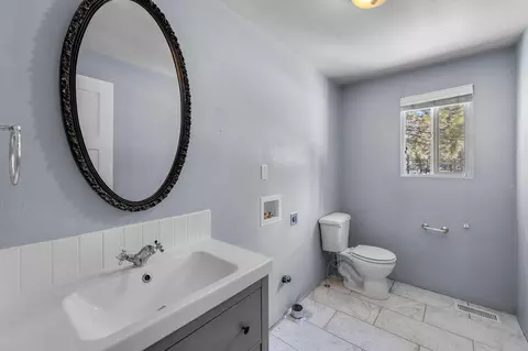 Bath - 50874 Doe Loop, La Pine, OR 97739 photo 2 of 2