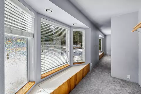 Entry Way - 50874 Doe Loop, La Pine, OR 97739 photo 1 of 1