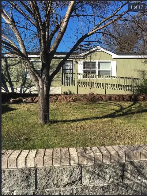 633 E Archwood Dr UNIT 1, Eagle Point, OR 97524