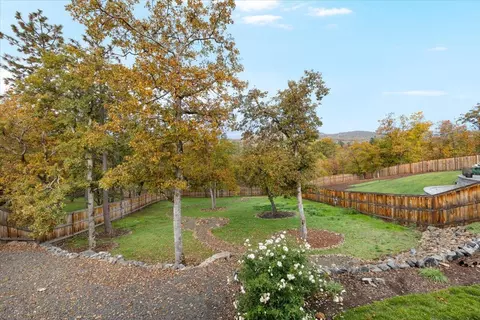 Exterior - 429 Arrowhead Trl, Eagle Point, OR 97524 photo 6 of 6