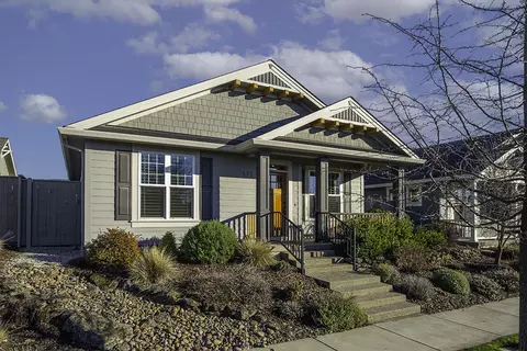 575 Windsong Way, Medford, OR 97504