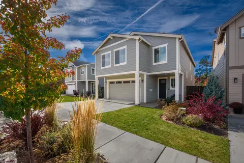 63221 NW Red Butte Ct, Bend, OR 97703
