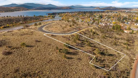 pristine drive LOT 16, Klamath Falls, OR 97601