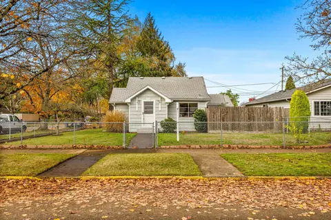 1605 Cottage St NE, Salem, OR 97301