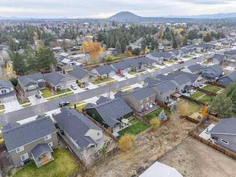 21386 NEagle Crossing Ave, Bend, OR 97701 photo 34