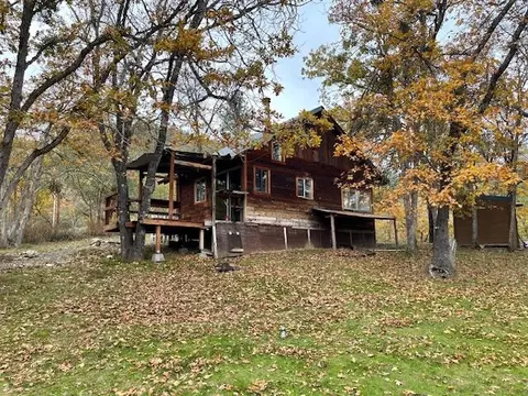 812 Humbug Creek Rd, Applegate, OR 97530
