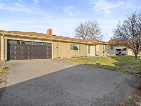 3909 Mazama Dr, Klamath Falls, OR 97603