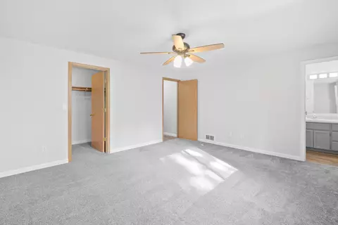 Bedroom - 15711 Deedon Rd, La Pine, OR 97739 photo 4 of 4