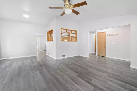 Living - 15711 Deedon Rd, La Pine, OR 97739 photo 2 of 2