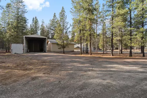 Exterior - 15711 Deedon Rd, La Pine, OR 97739 photo 5 of 5