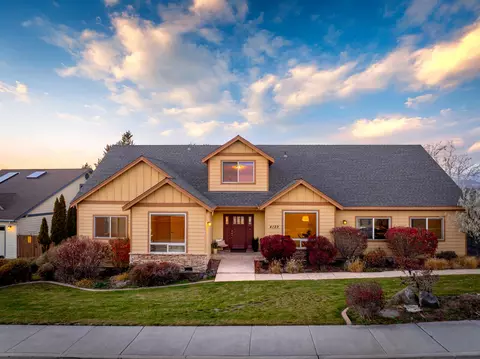 4129 SW Majestic Ave, Redmond, OR 97756