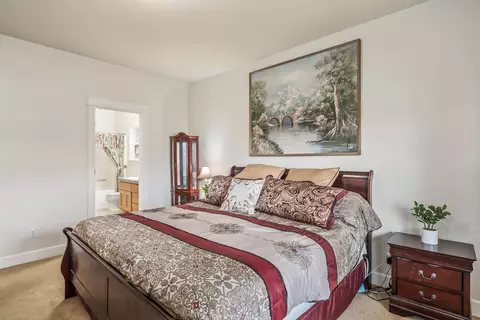 Bedroom - 20663 Jayhawk Ln, Bend, OR 97702 photo 2 of 5
