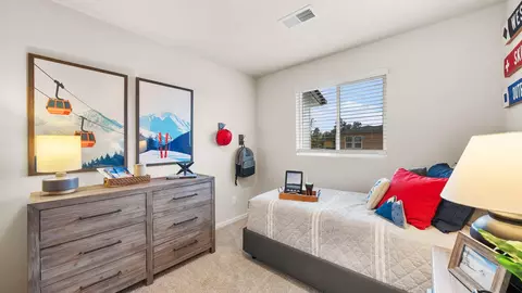 Bedroom - 62741 Eagle Rd, Bend, OR 97701 photo 4 of 7
