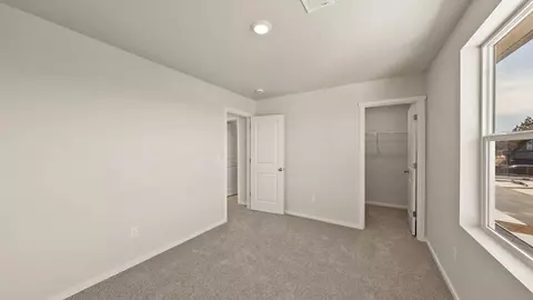 Bedroom - 62745 Eagle Rd, Bend, OR 97701 photo 4 of 5
