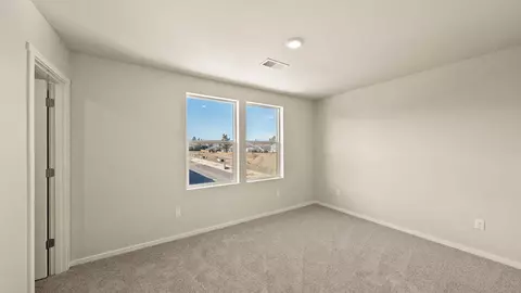 Bedroom - 62745 Eagle Rd, Bend, OR 97701 photo 3 of 5