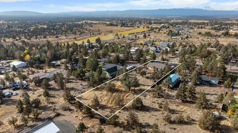 View/Area - 65050 92nd St, Bend, OR 97703 photo 6 of 8