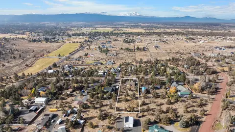 View/Area - 65050 92nd St, Bend, OR 97703 photo 3 of 8