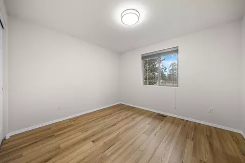 Bedroom - 65050 92nd St, Bend, OR 97703 photo 5 of 7
