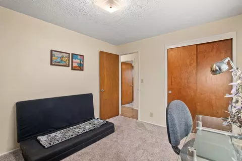 Other - 905 Comet Ave, Central Point, OR 97502 photo 3 of 5