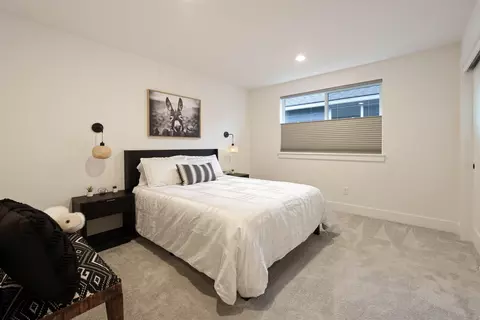 Bedroom - 60915 SEpic Pl, Bend, OR 97702 photo 3 of 4