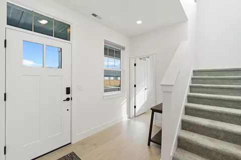 Entry Way - 60915 SEpic Pl, Bend, OR 97702 photo 2 of 3