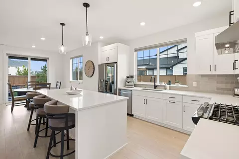 Kitchen - 60915 SEpic Pl, Bend, OR 97702 photo 1 of 5