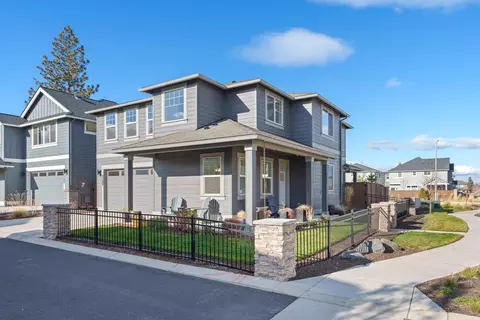 Exterior - 60915 SEpic Pl, Bend, OR 97702 photo 2 of 6