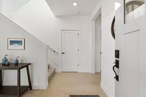 Entry Way - 60915 SEpic Pl, Bend, OR 97702 photo 1 of 3