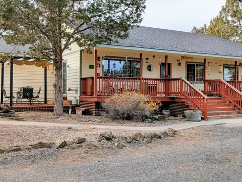 3855 NW Montgomery Ave, Redmond, OR 97756