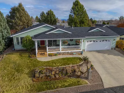 2394 NE Crocus Way, Bend, OR 97701