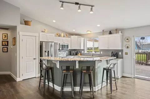 Kitchen - 430 E D St, Culver, OR 97734 photo 1 of 7