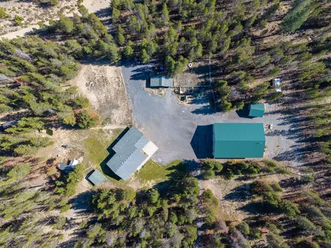 View/Area - 16549 Wayne Dr, La Pine, OR 97739 photo 2 of 4